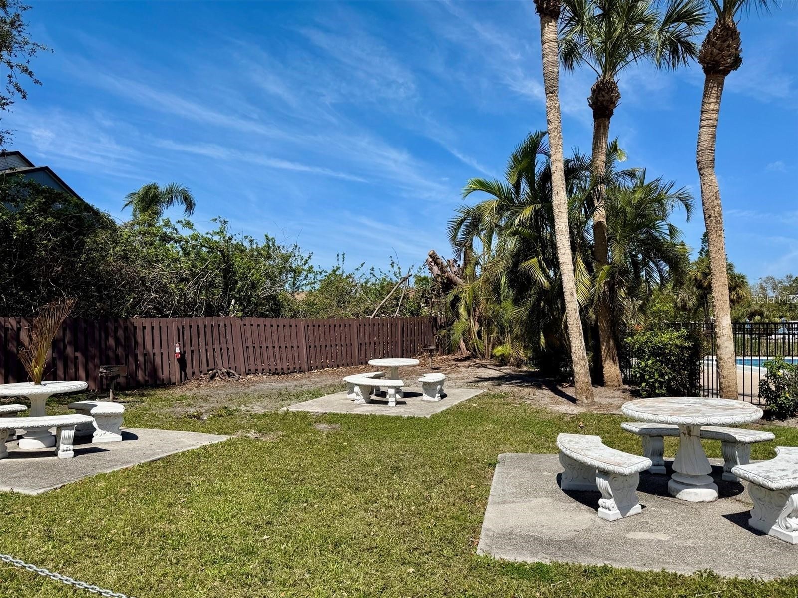 2632 Hidden Lake Drive N #E Sarasota FL 34237 A4689851 image25