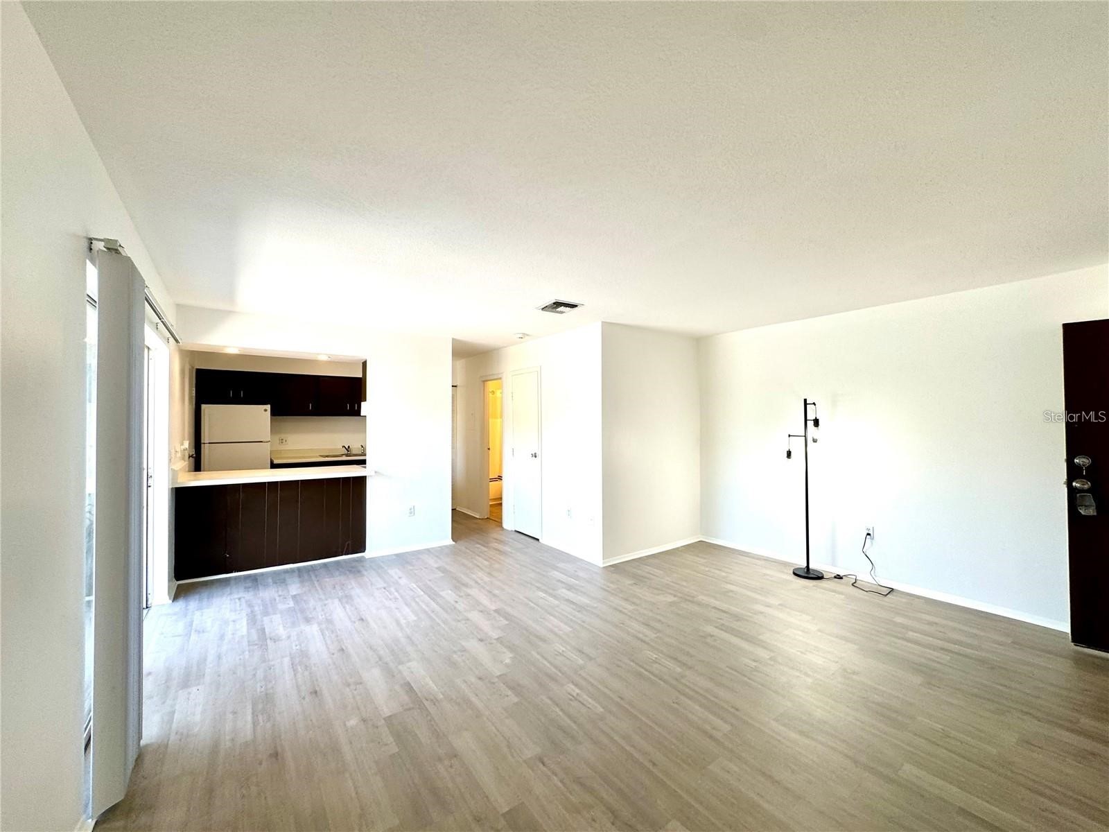 2632 Hidden Lake Drive N #E Sarasota FL 34237 A4689851 image4