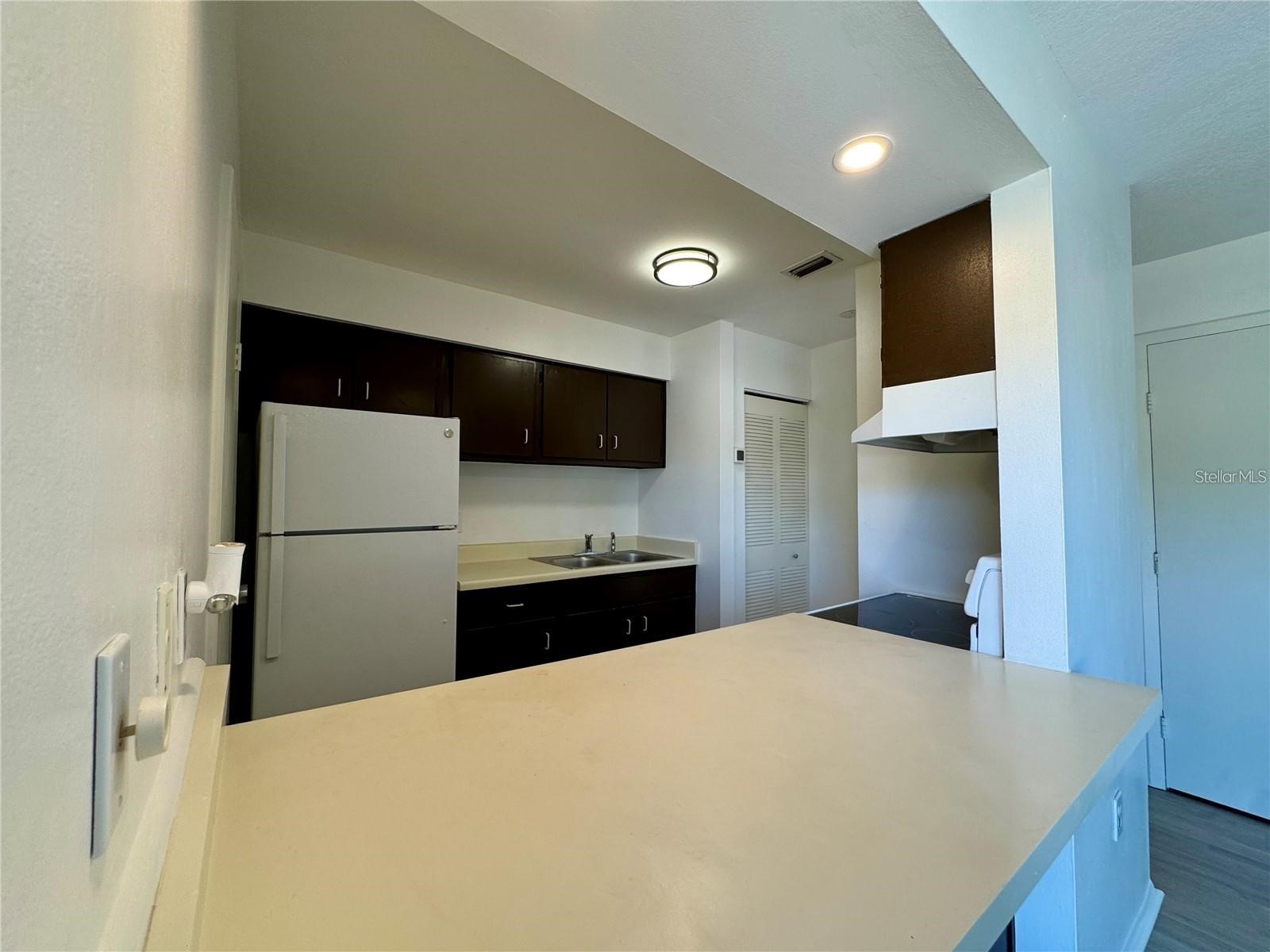 2632 Hidden Lake Drive N #E Sarasota FL 34237 A4689851 image9