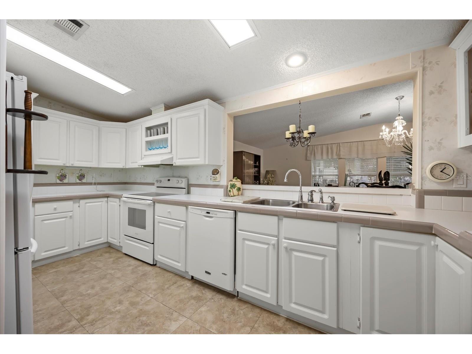 2632 Lake Grassmere Circle #1854 Zellwood FL 32798 O6369459 image8