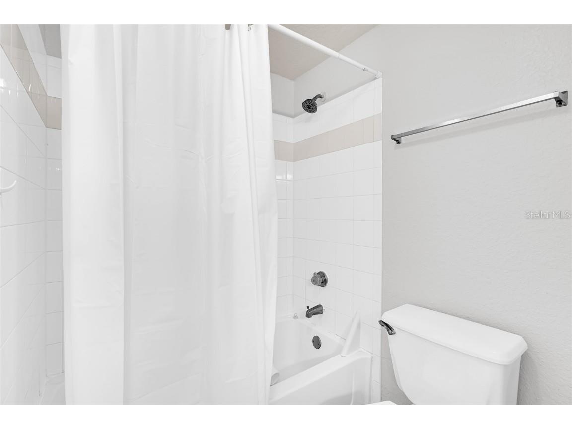 2632 Robert Trent Jones Drive #136 Orlando FL 32835 O6348468 image12