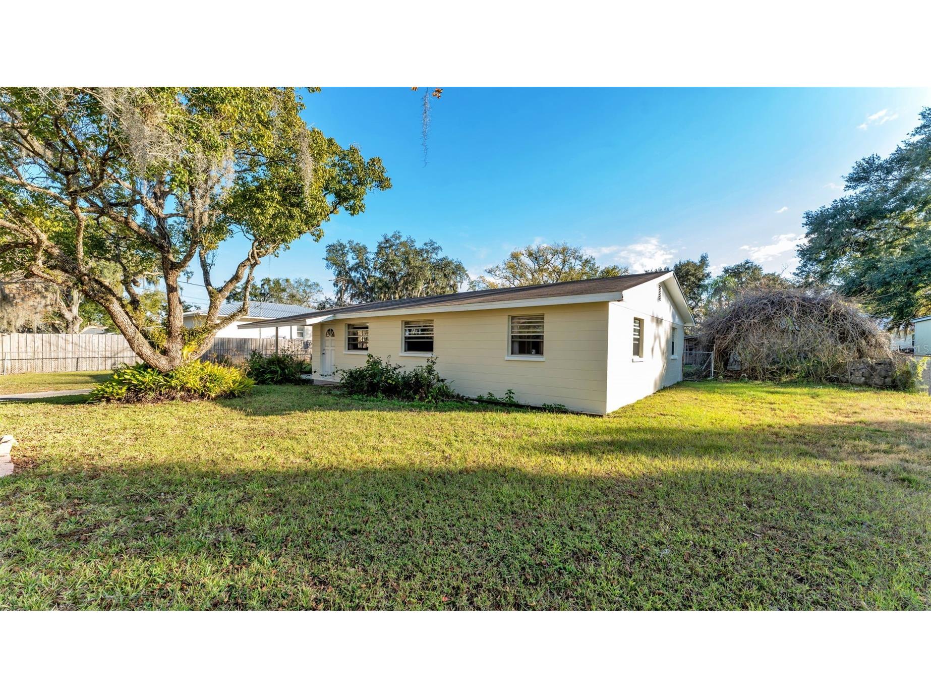 2632 Shadywood Place Lakeland FL 33810 P4937465 image1