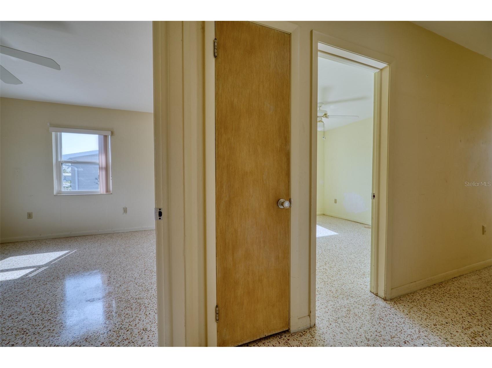 2632 Sunnyside Street Sarasota FL 34239 A4690325 image13