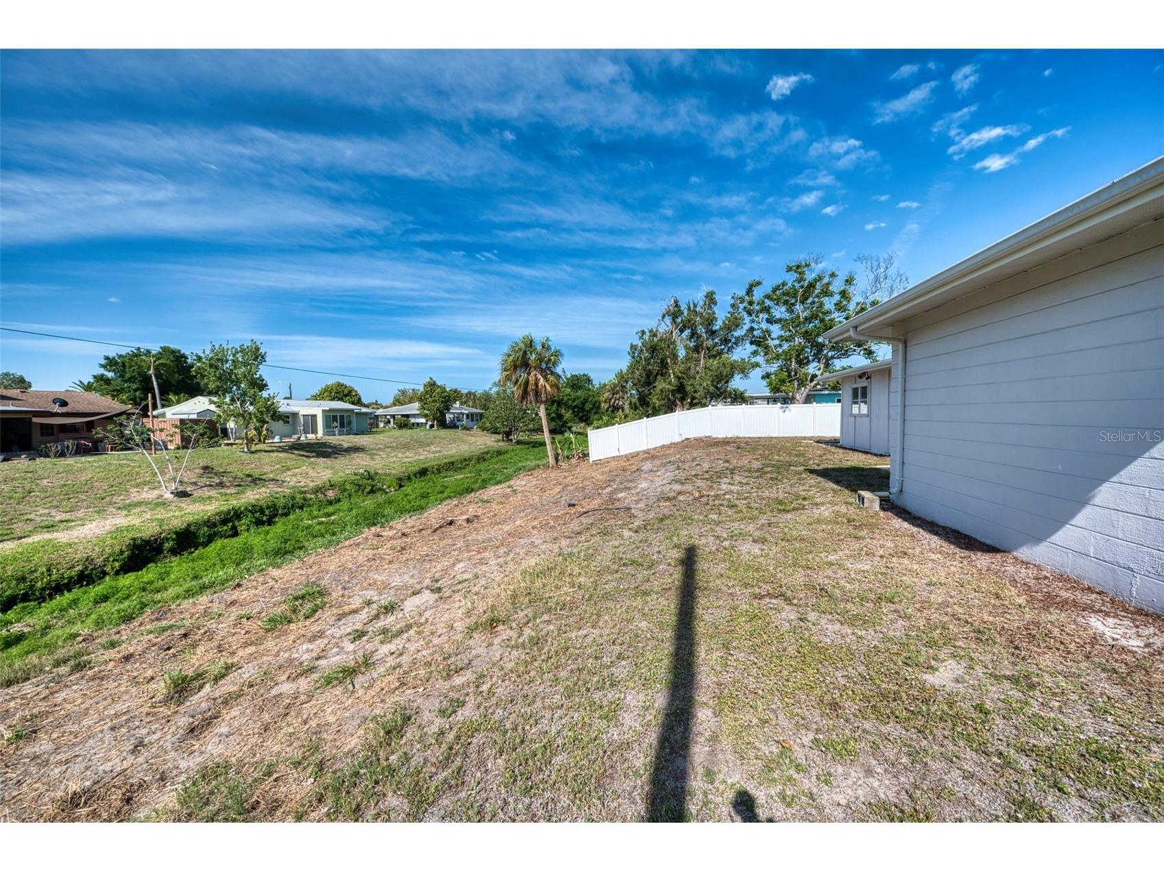 2632 Sunnyside Street Sarasota FL 34239 A4690325 image28