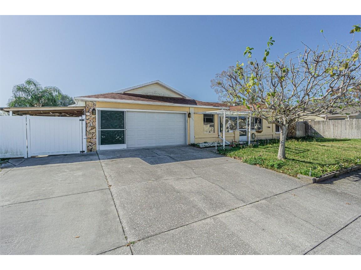 2632 Tung Drive Holiday FL 34691 U8190275 image1