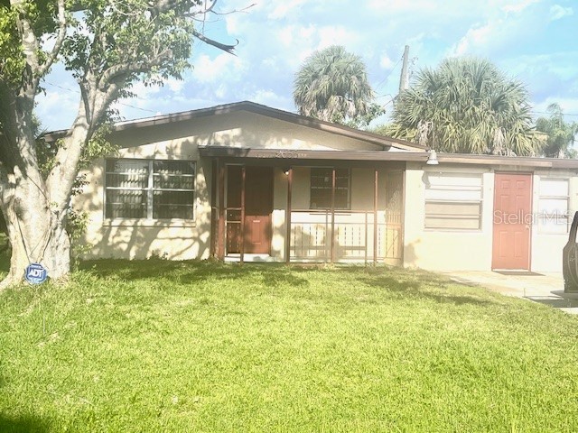 2633 Midway Avenue Fort Myers FL 33916 O6210386 image1
