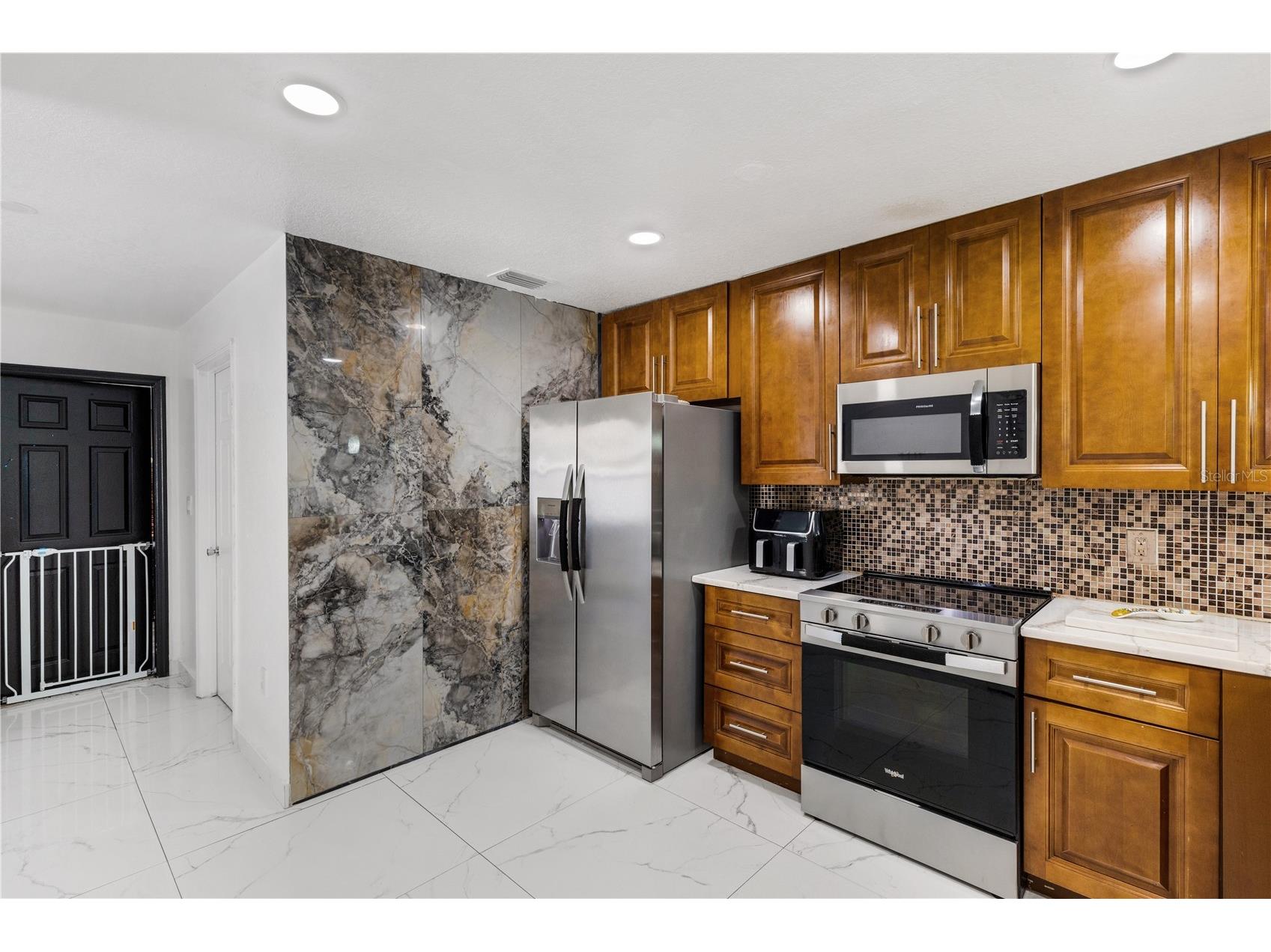 2634 N Dr Martin Luther King Way Sarasota FL 34234 A4682668 image11