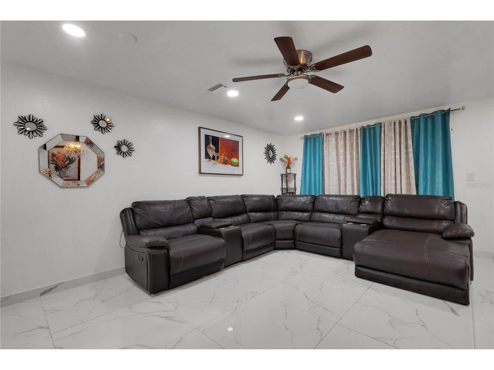 2634 N Dr Martin Luther King Way Sarasota FL 34234 A4682668 image3