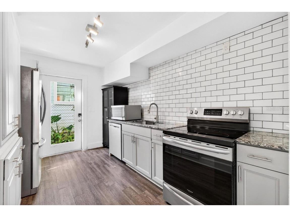 2635 14th Avenue N Saint Petersburg FL 33713 TB8454927 image14