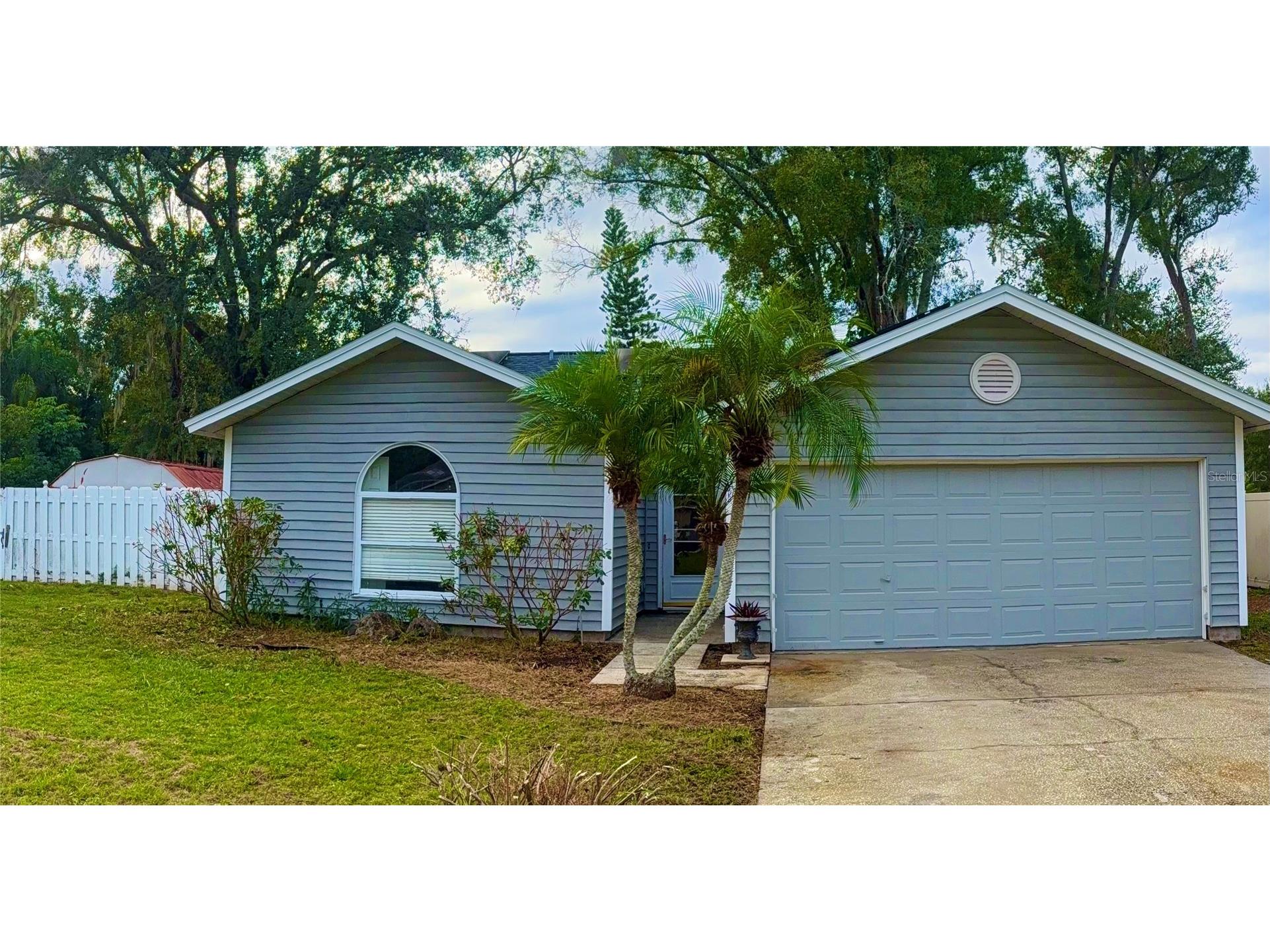 2635 Glenview Drive Land O Lakes FL 34639 W7881329 image1