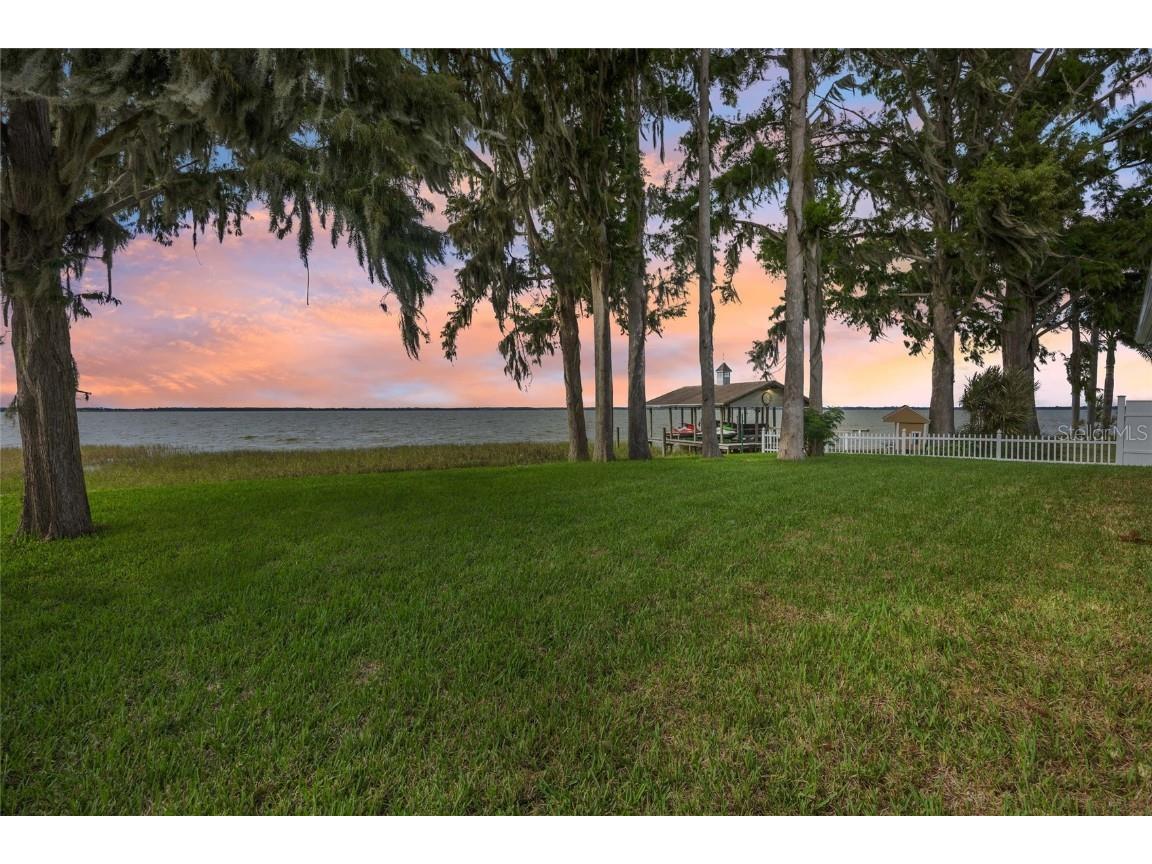 2635 Lake Eustis Drive Tavares FL 32778 - LAKE EUSTIS O6348670 image38