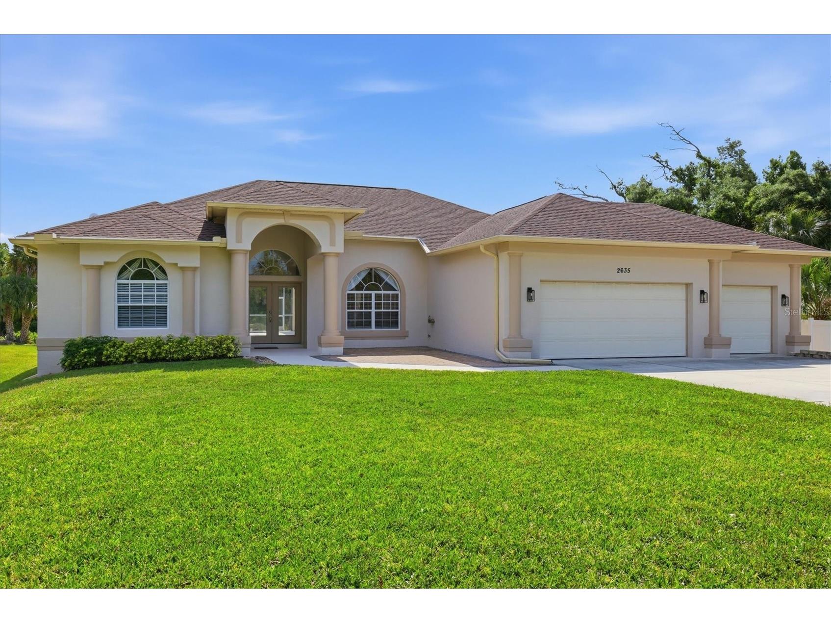 2635 Manasota Beach Road Englewood FL 34223 D6147168 image1