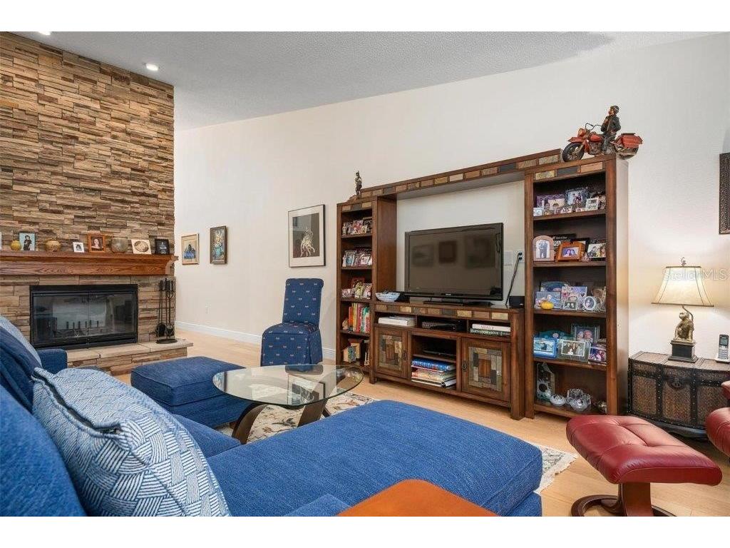 2635 Moss Oak Drive #55 Sarasota FL 34231 A4668080 image13