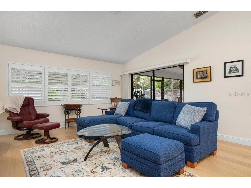 2635 Moss Oak Drive #55 Sarasota FL 34231 A4668080 image9