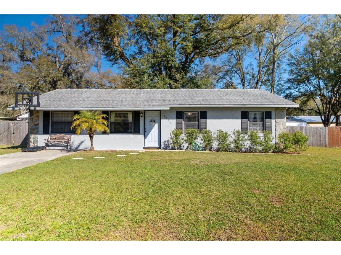 2635 NE 50th Place Ocala FL 34479 OM673213 image1
