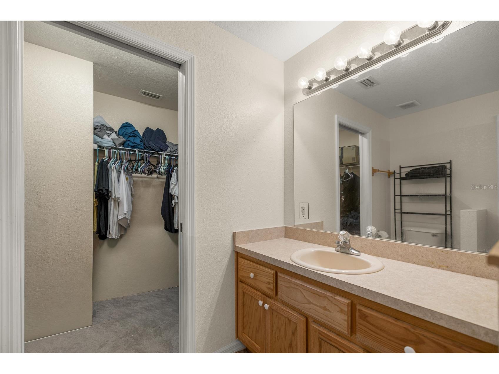 2635 NE 7th Street #102 Ocala FL 34470 OM721572 image10