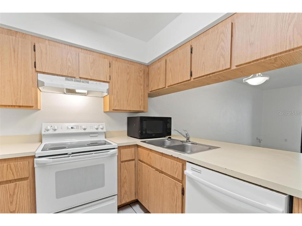 2635 SW 35th Place #506 Gainesville FL 32608 GC534801 image11