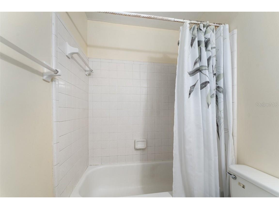 2635 SW 35th Place #604 Gainesville FL 32608 GC532983 image35