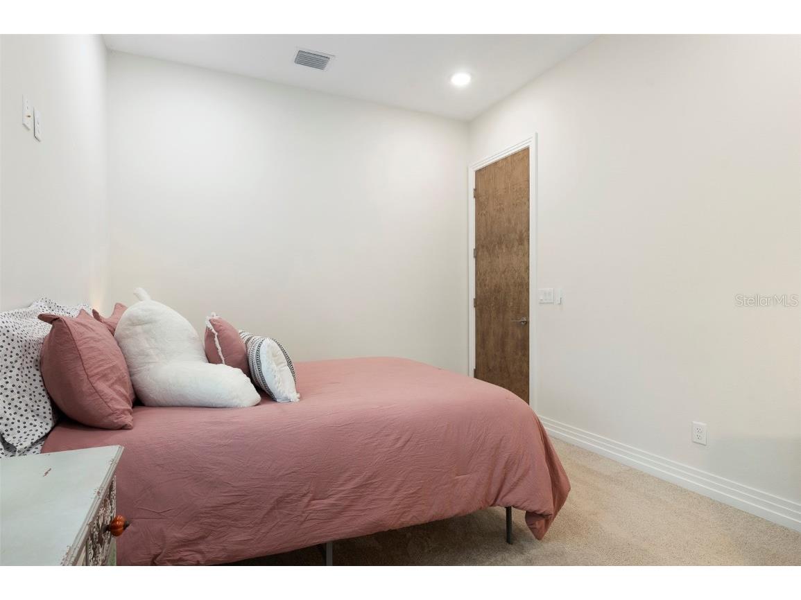 2637 Bayside Drive S Saint Petersburg FL 33701 TB8409910 image24