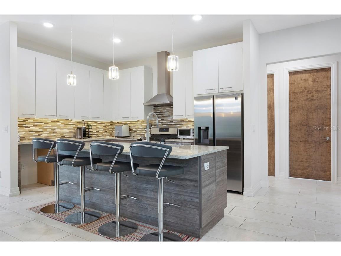 2637 Bayside Drive S Saint Petersburg FL 33705 TB8405937 image12