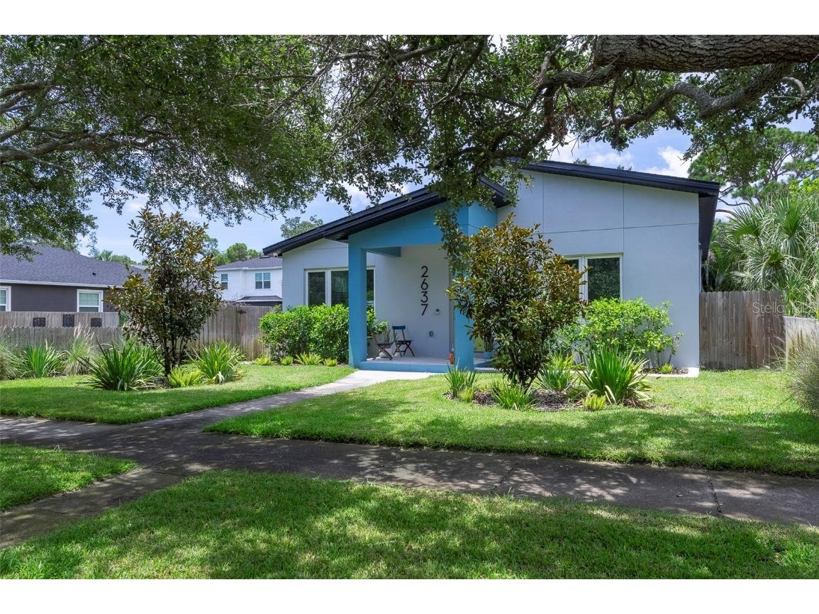2637 Bayside Drive S Saint Petersburg FL 33705 TB8405937 image2