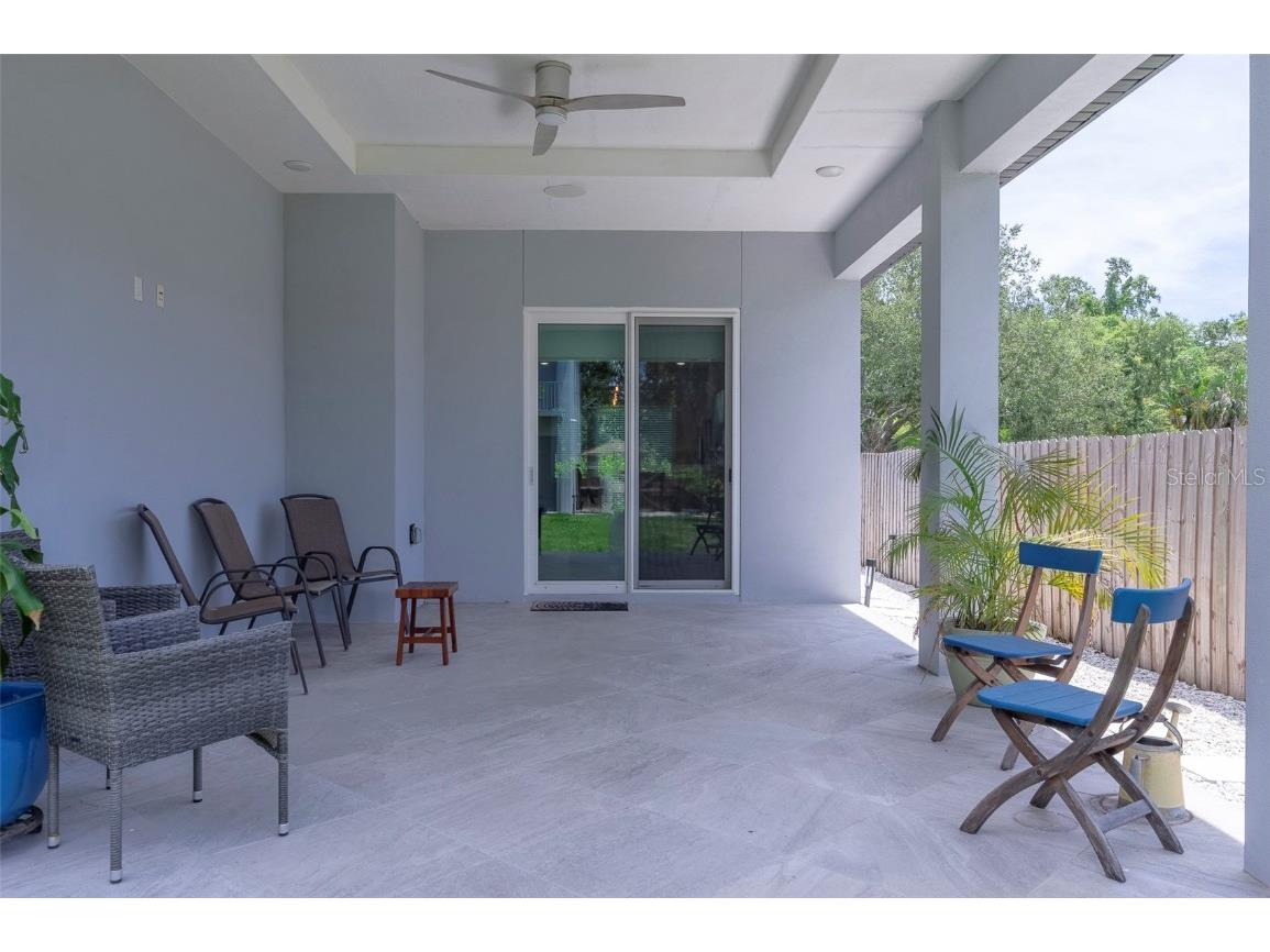 2637 Bayside Drive S Saint Petersburg FL 33705 TB8405937 image26