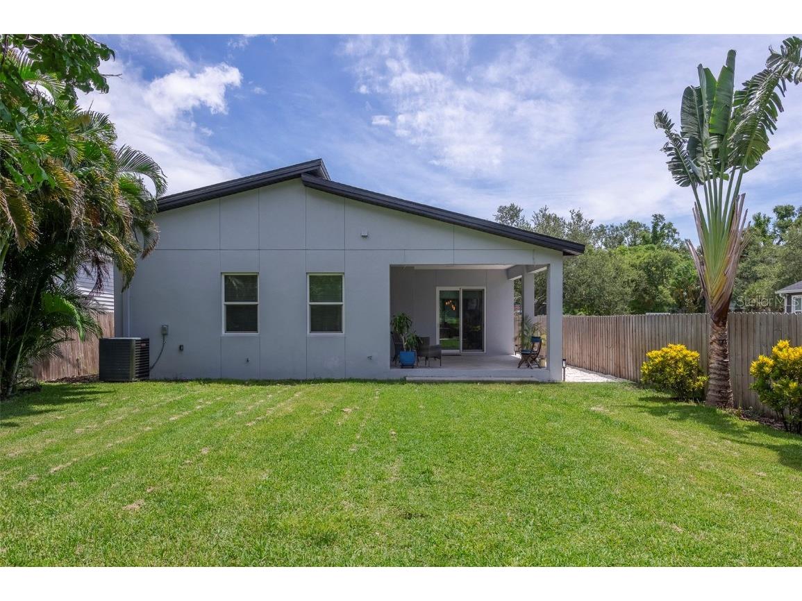 2637 Bayside Drive S Saint Petersburg FL 33705 TB8405937 image27