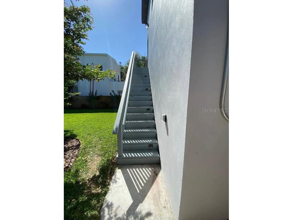 2637 Bayside Drive S Saint Petersburg FL 33705 TB8405937 image33