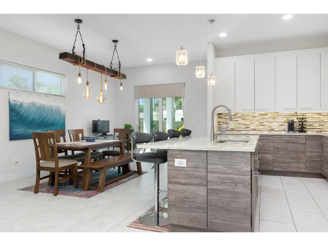 2637 Bayside Drive S Saint Petersburg FL 33705 TB8405937 image9