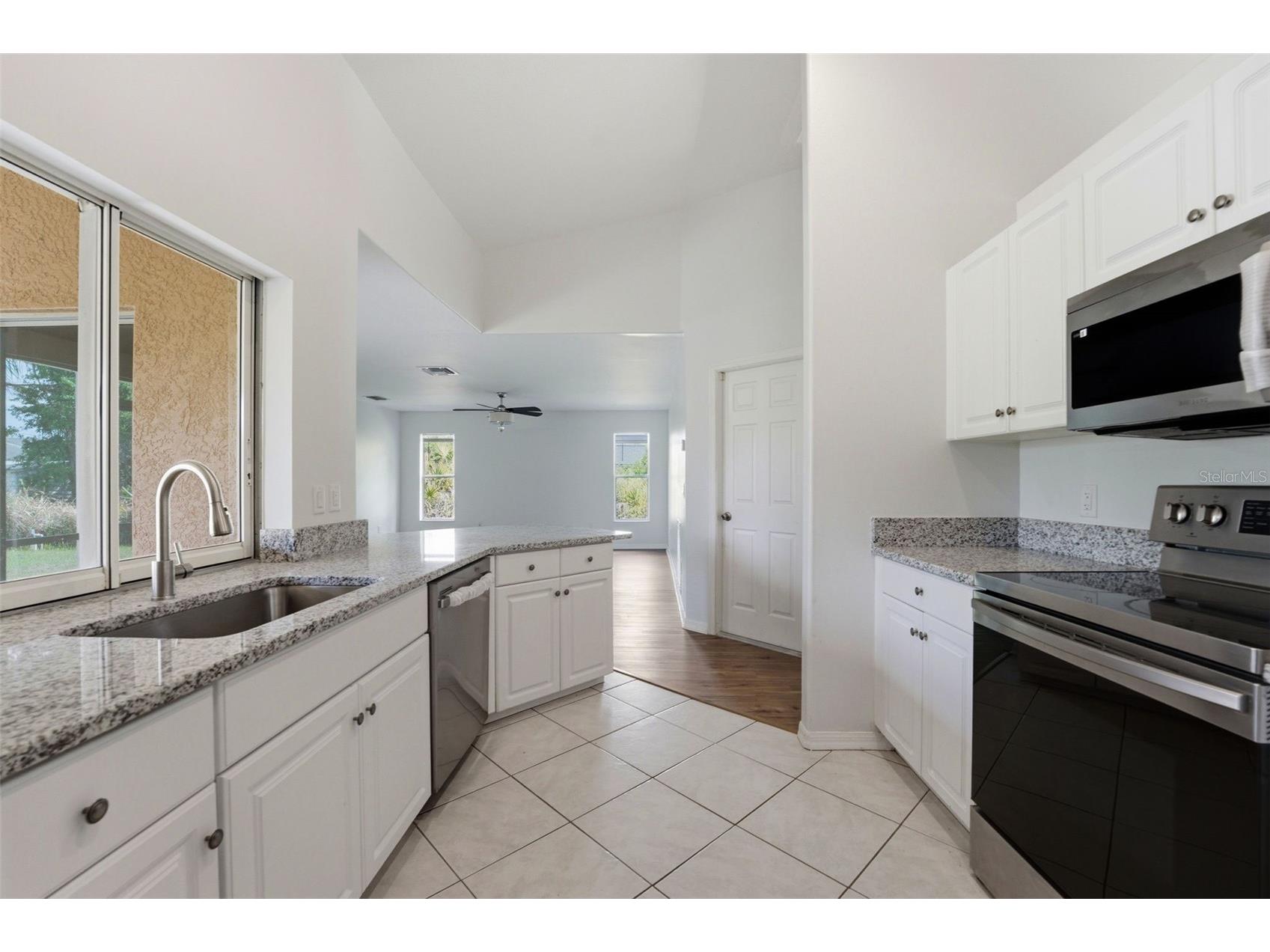 2637 Courtland Avenue North Port FL 34286 N6143751 image10