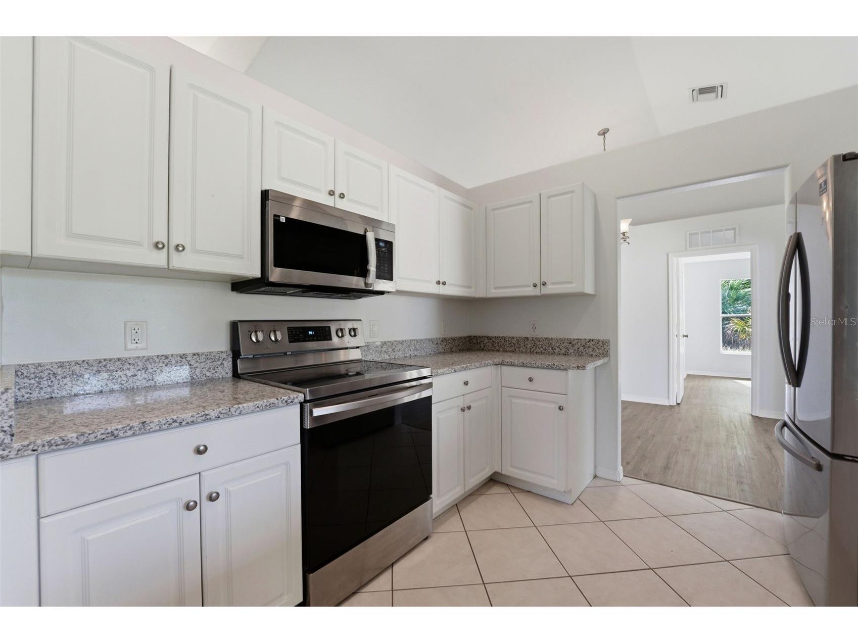 2637 Courtland Avenue North Port FL 34286 N6143751 image12
