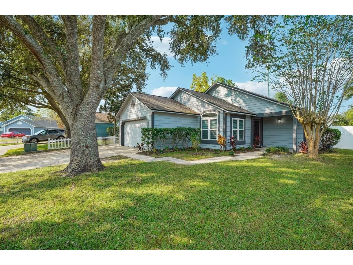 2637 Delcrest Drive Orlando FL 32817 O6250403 image1