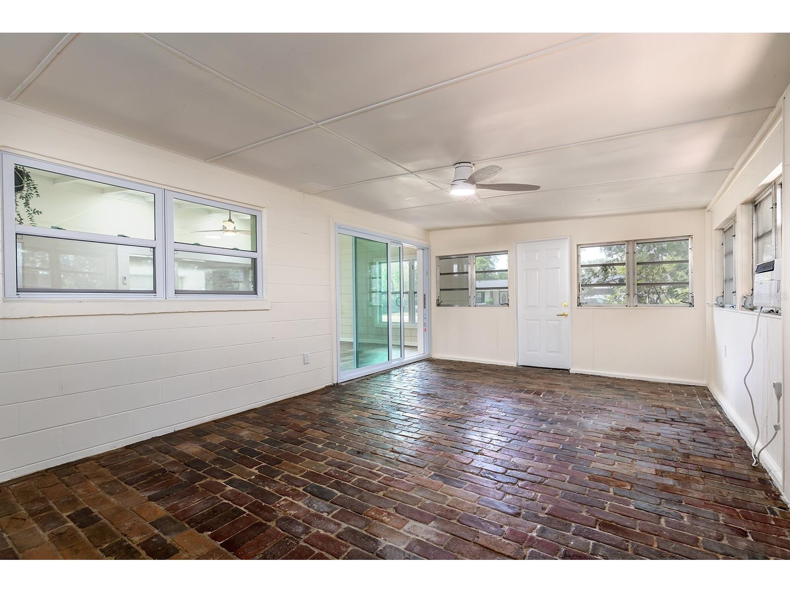 2637 Florence Street Orlando FL 32818 O6361875 image19