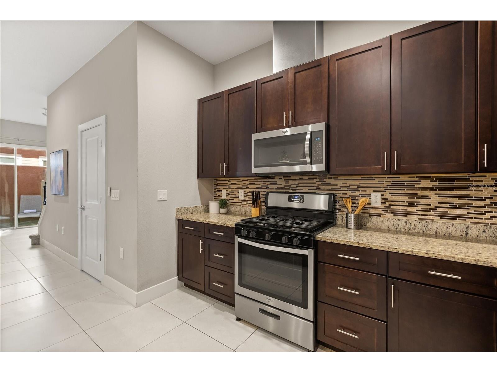 2637 Sunrise Shores Drive Kissimmee FL 34747 O6374492 image9