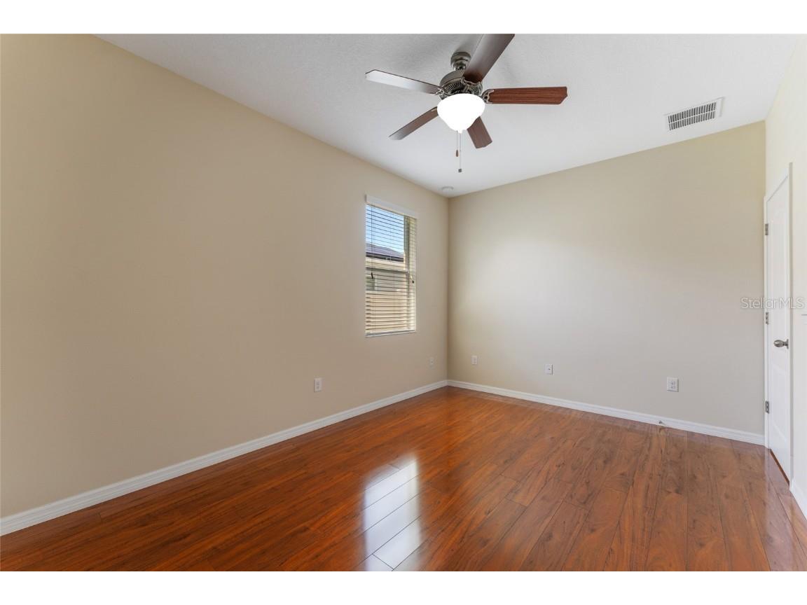 2637 Yukon Cliff Drive Ruskin FL 33570 TB8386017 image24