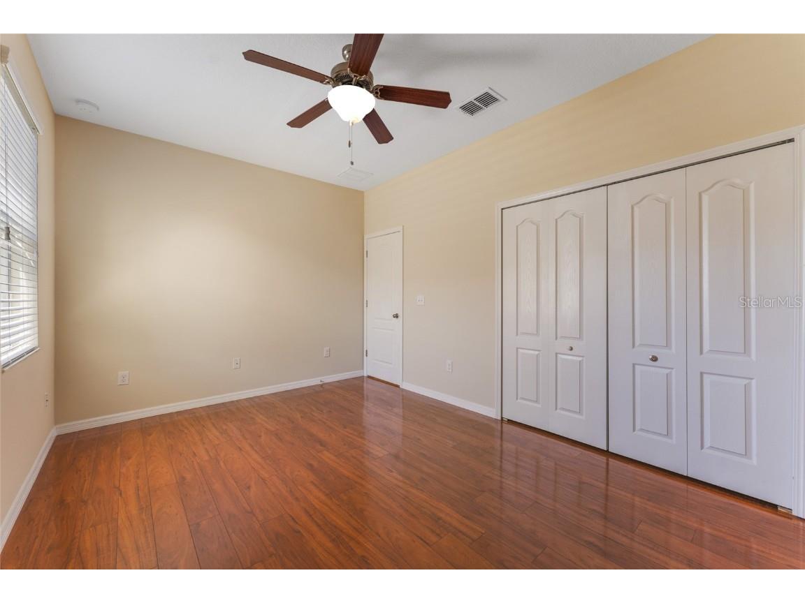 2637 Yukon Cliff Drive Ruskin FL 33570 TB8386017 image25