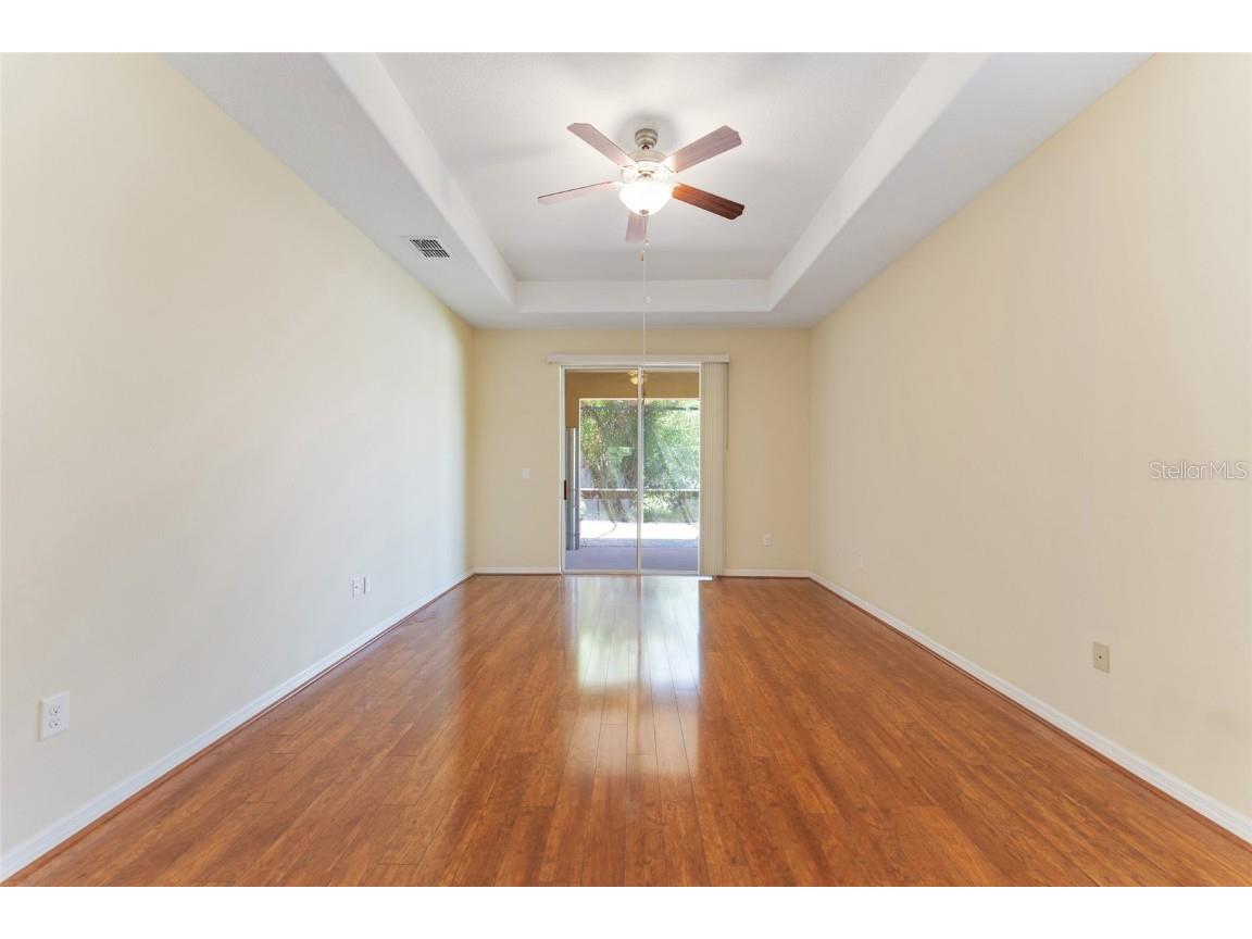 2637 Yukon Cliff Drive Ruskin FL 33570 TB8386017 image9