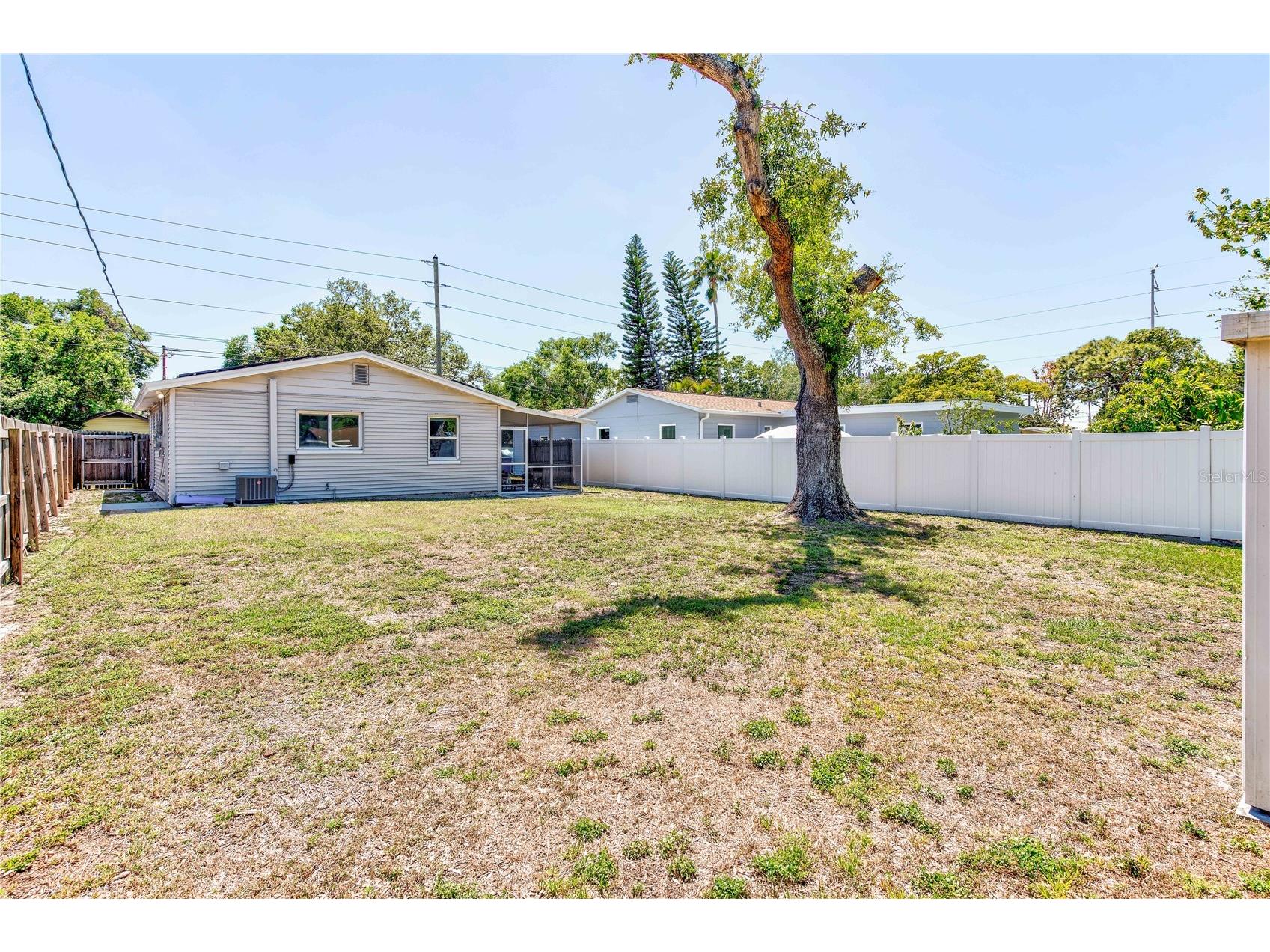 2639 28th Avenue N Saint Petersburg FL 33713 TB8484286 image20