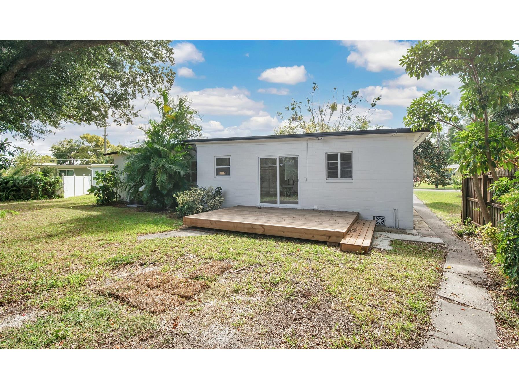 2639 Betty Street Orlando FL 32803 O6356311 image24