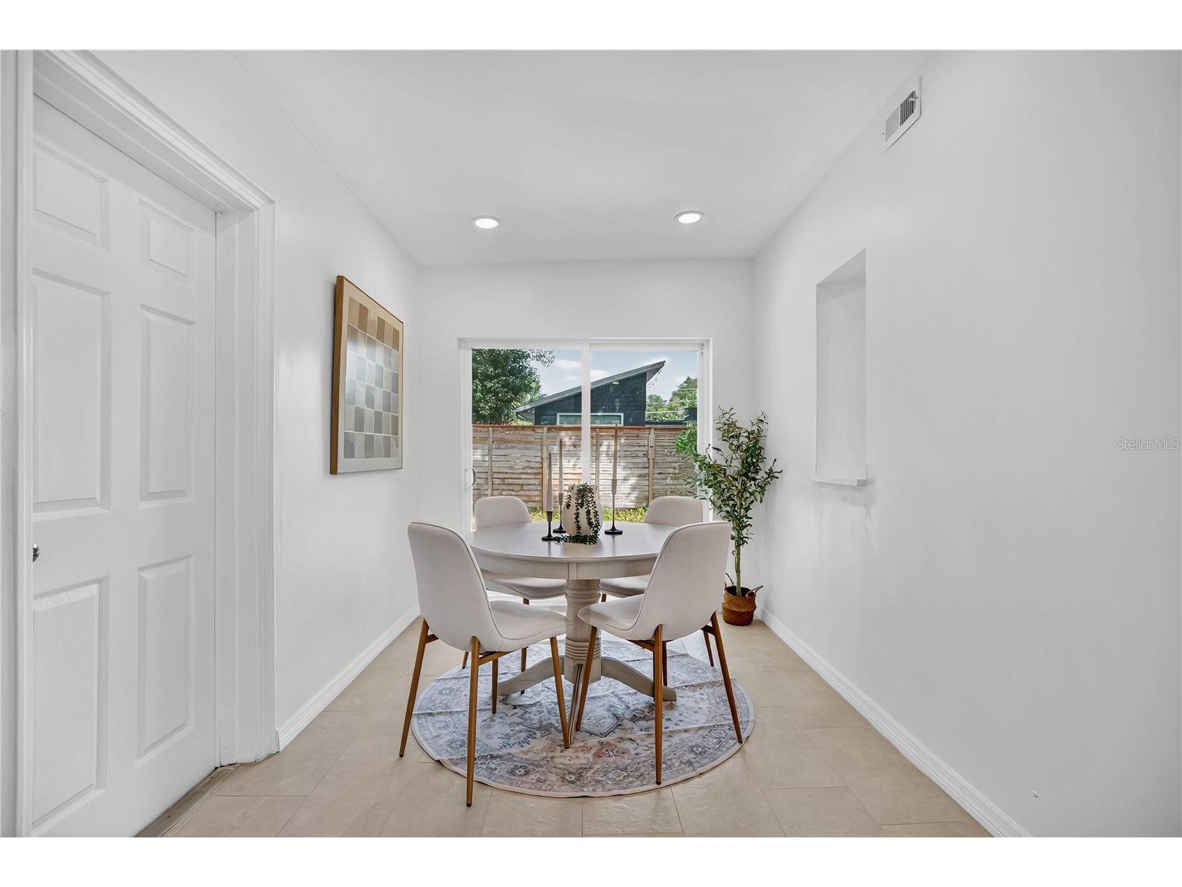 2639 Betty Street Orlando FL 32803 O6356311 image9