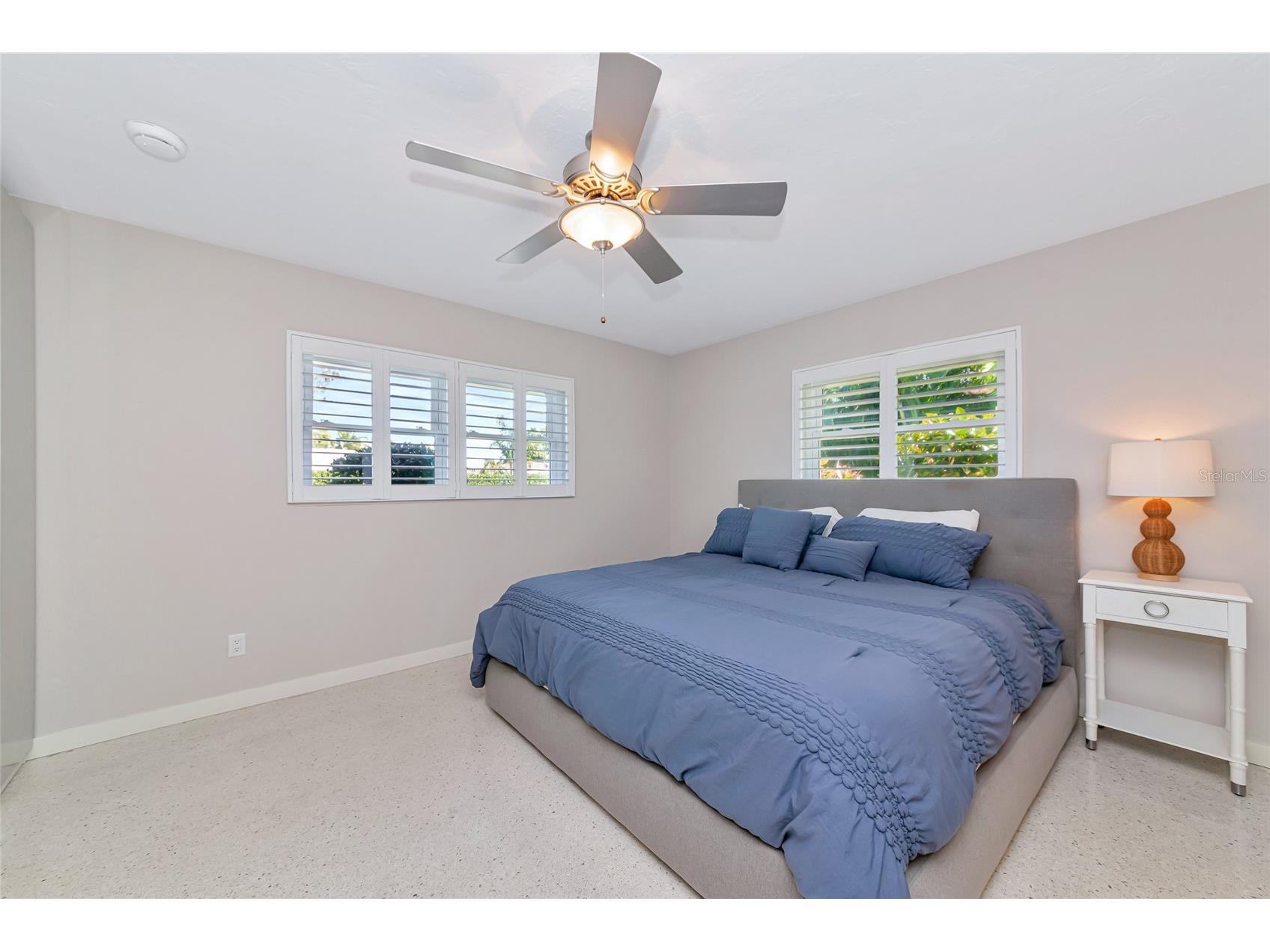 2639 Bougainvillea Street Sarasota FL 34239 A4681333 image32