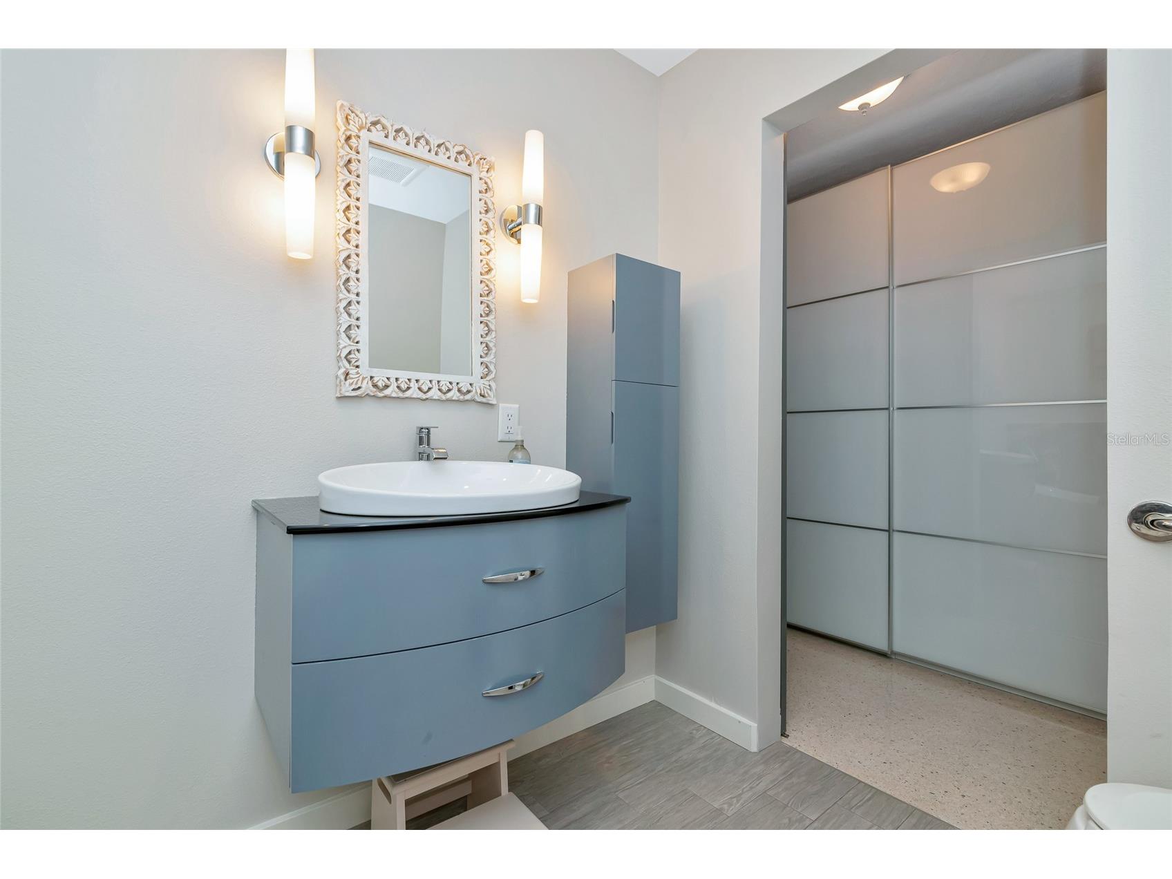 2639 Bougainvillea Street Sarasota FL 34239 A4681333 image34