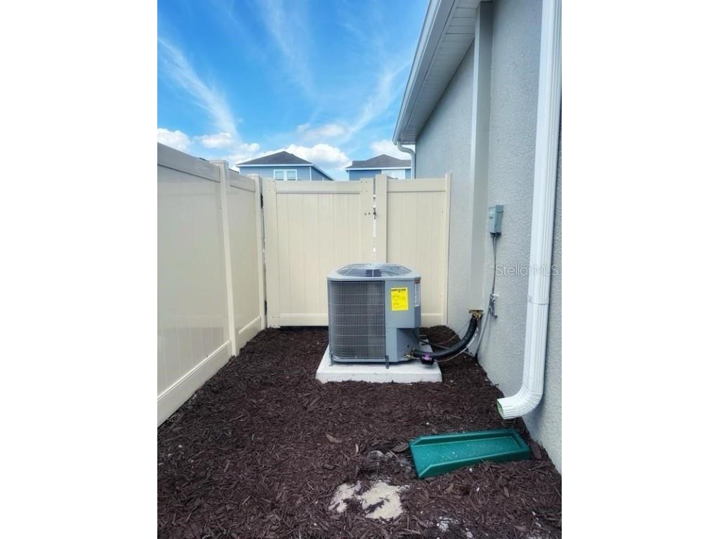 2639 Candied Apple Alley Kissimmee FL 34744 O6291373 image18