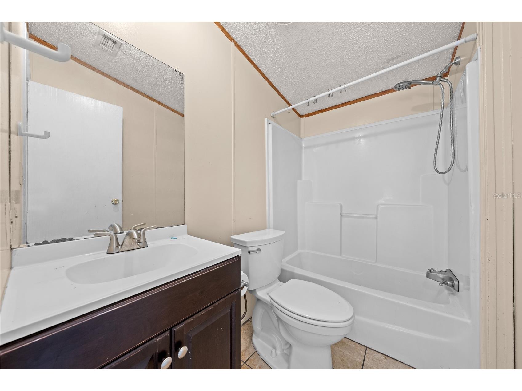 2639 Liberty Boulevard Kissimmee FL 34741 O6373100 image29