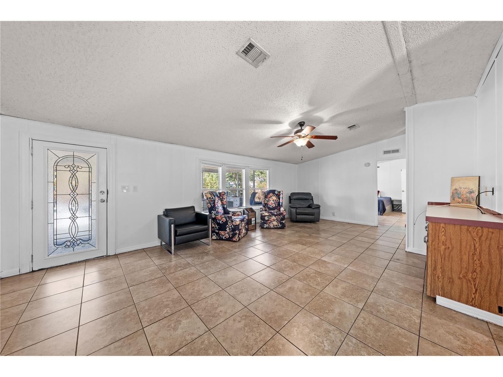 2639 Liberty Boulevard Kissimmee FL 34741 O6373100 image6