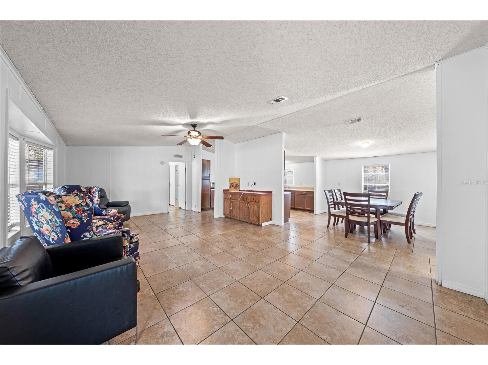 2639 Liberty Boulevard Kissimmee FL 34741 O6373100 image7