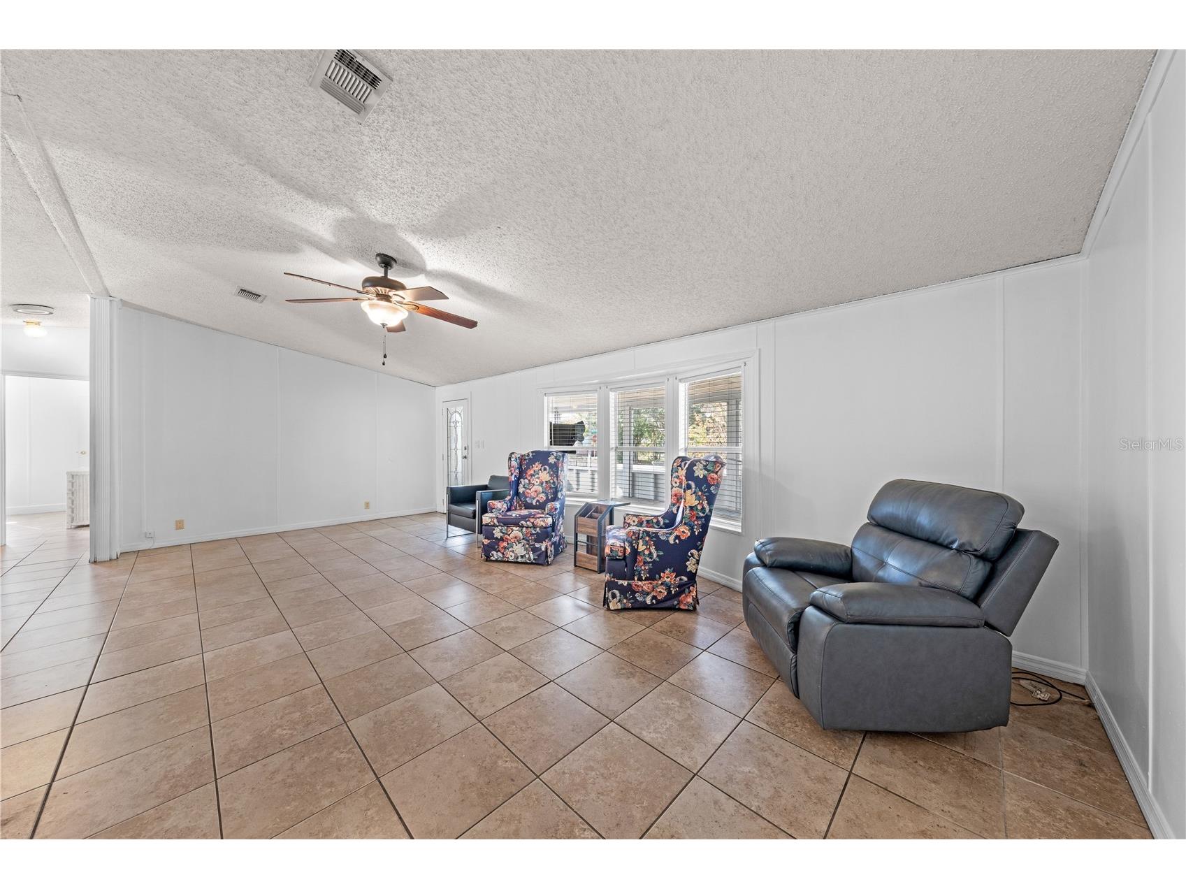 2639 Liberty Boulevard Kissimmee FL 34741 O6373100 image8