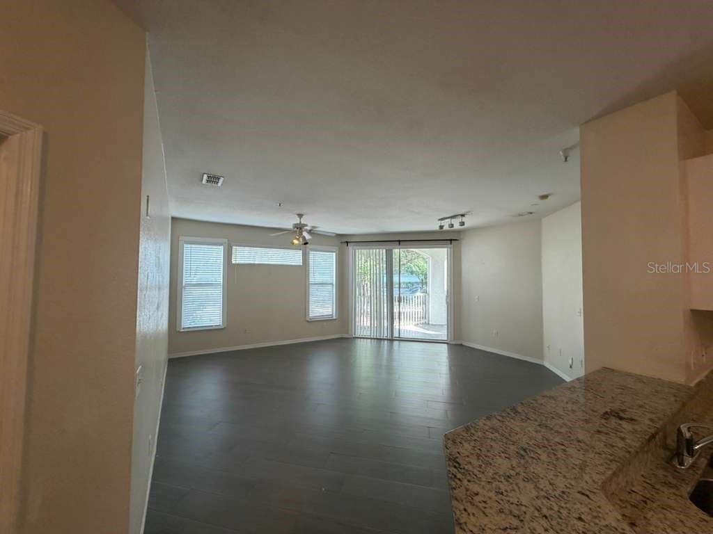 2639 Maitland Crossing Way #107 Orlando FL 32810 O6402228 image3