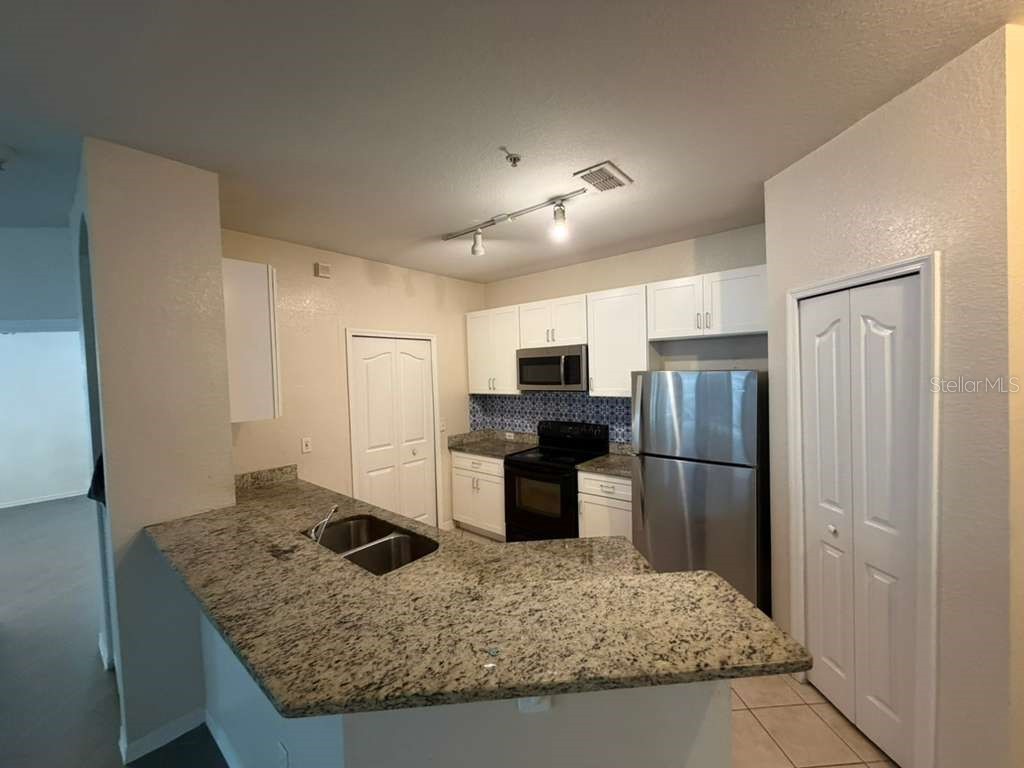 2639 Maitland Crossing Way #107 Orlando FL 32810 O6402228 image7