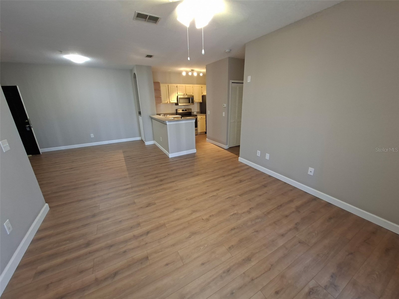 2639 Maitland Crossing Way #206 Orlando FL 32810 O6402127 image4